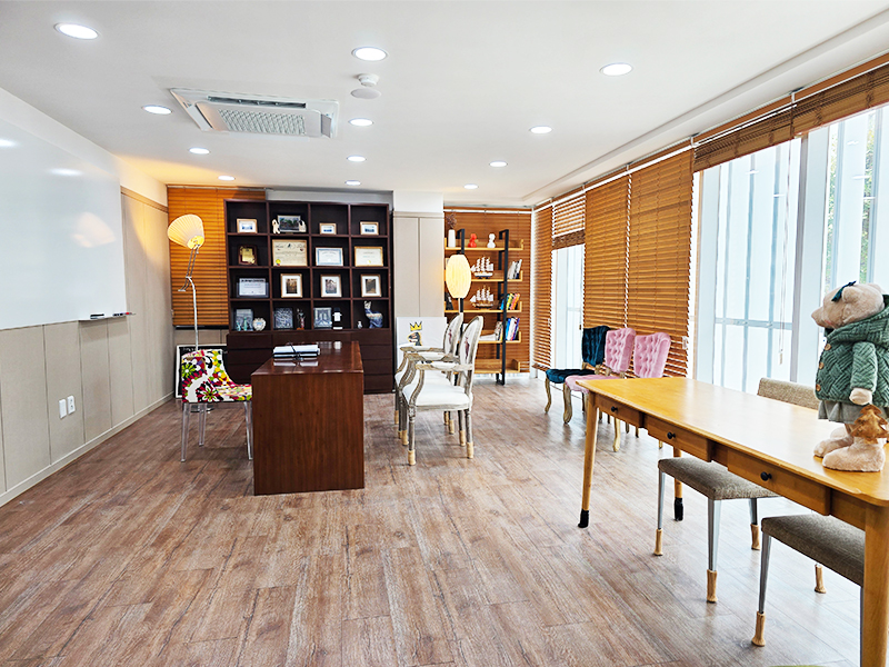 luhak_office_07